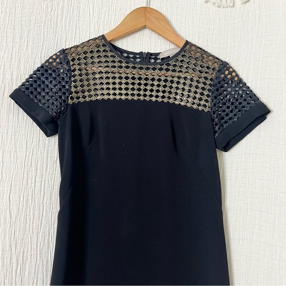 Banana Republic metallic gold and back dress size 2 short sleeve lace top - Picture 3 of 10